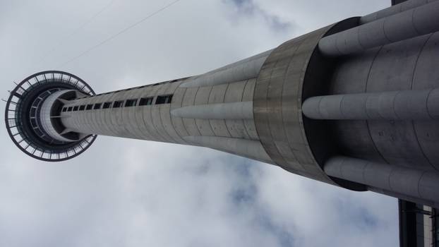 Auckland - sky tower