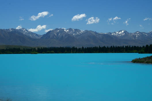 Zuidereiland - Onnatuurlijk blauw