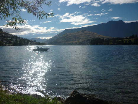 Zuidereiland - "schitterend" meer in Queenstown