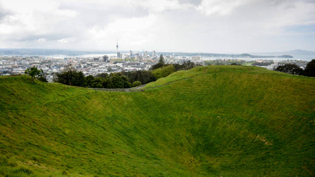 Auckland - Prachtig uitzicht in het centrum vanaf Mt. Eden