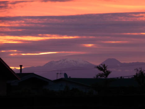 Taupo - Nagenieten van de Tongariro Apline Crossing met een prachtige zonsondergang