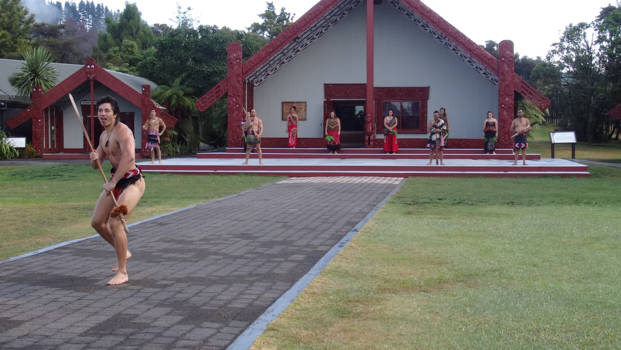 Noordereiland - Maori welkoms dans