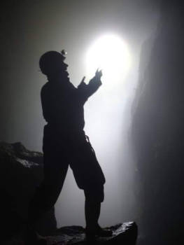 Waitomo Caves - Window in lost world.