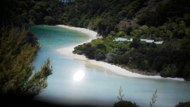 Abel Tasman National Park - Zonnig uitzicht vanaf boven bij abel tasman