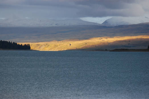 Zuidereiland - Zonsondergang op het zuidereiland in de bergen