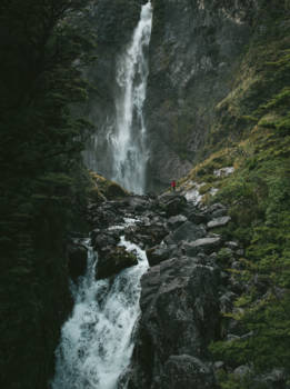 Arthur's Pass National Park - Little red riding hood on a mission