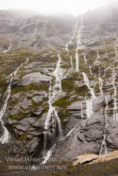 Milford Sound Highway - Snow near Milford Tunnel