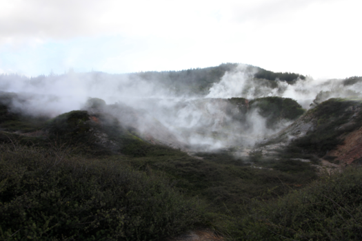 Lake Taupo - Craters of the Moon