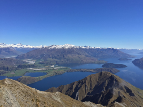Wizard of New Zealand - Roy 's Peak 1578 meter !!