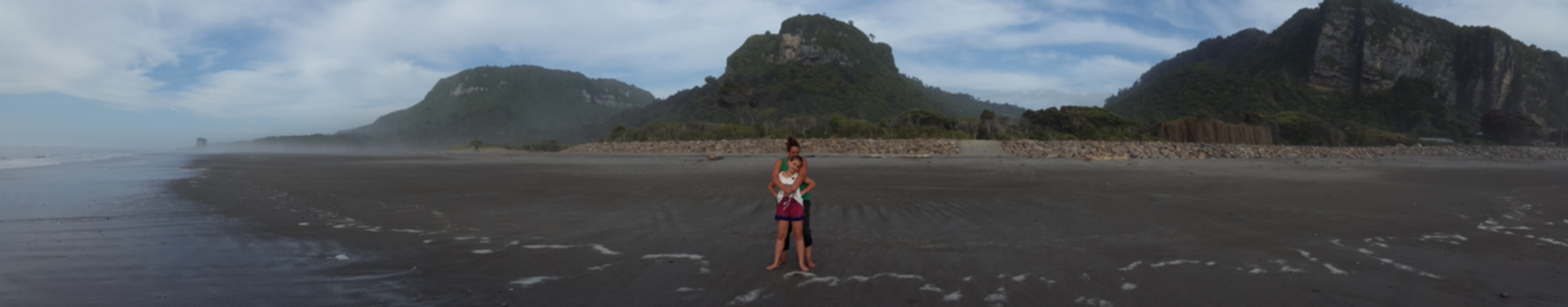 Punakaiki Pancake Rocks - This could be Jurassic Park