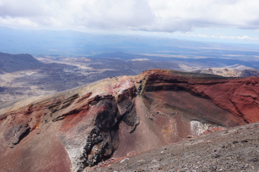 Tongariro Crossing - Red Crater Tongariro Crossing
