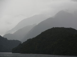 Zuidereiland - Doubtful Sound met slecht weer maar toch mooi