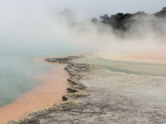 Tongariro National Park - Champagne Pool Rotorua.
