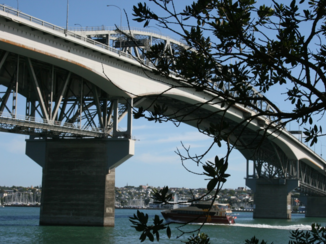 Nieuw-Zeeland - Brug in Auckland