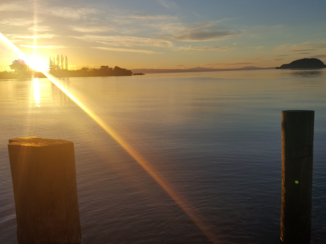 Nieuw-Zeeland - Sunset lake Taupo